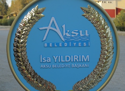 Aksu belediyesi başkan özel çelengi