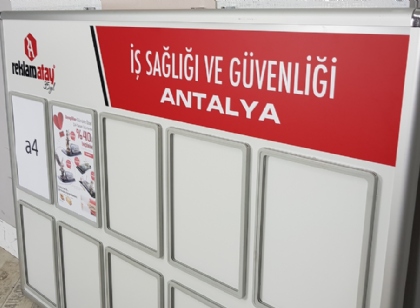 İş sağlığı ve güvenliği panosu