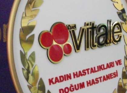 Vitale kadın doğum çelenk 3