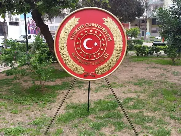Bayburt Valiliği Metal Çelenk